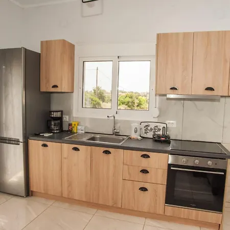 Summer Thea * Karavádhos