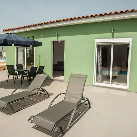 Villa Thea